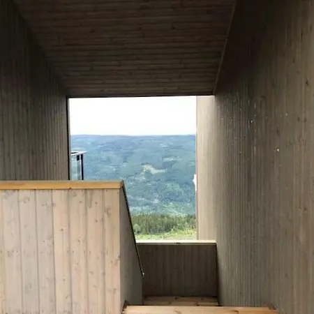 Skagahogdi * غول